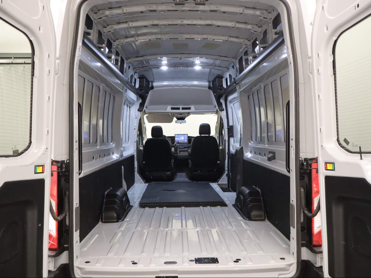 2023 Ford Transit 350