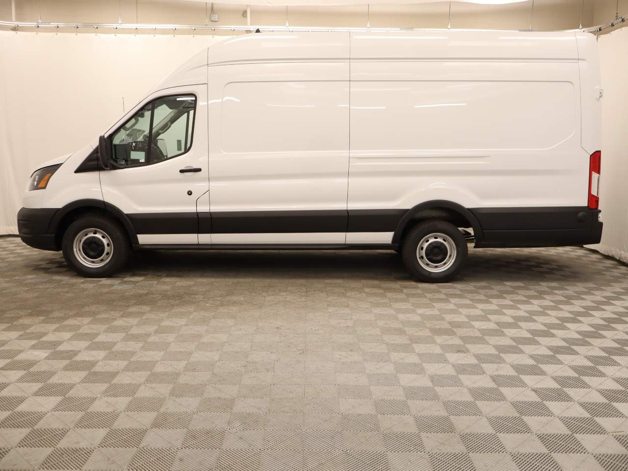 2024 Ford Transit 350