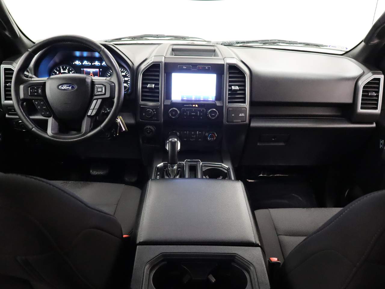 2019 Ford F-150 XLT Crew Cab