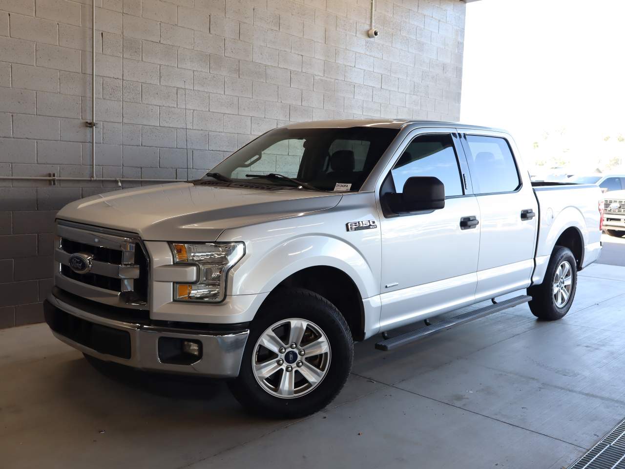 2015 Ford F-150 XLT Crew Cab