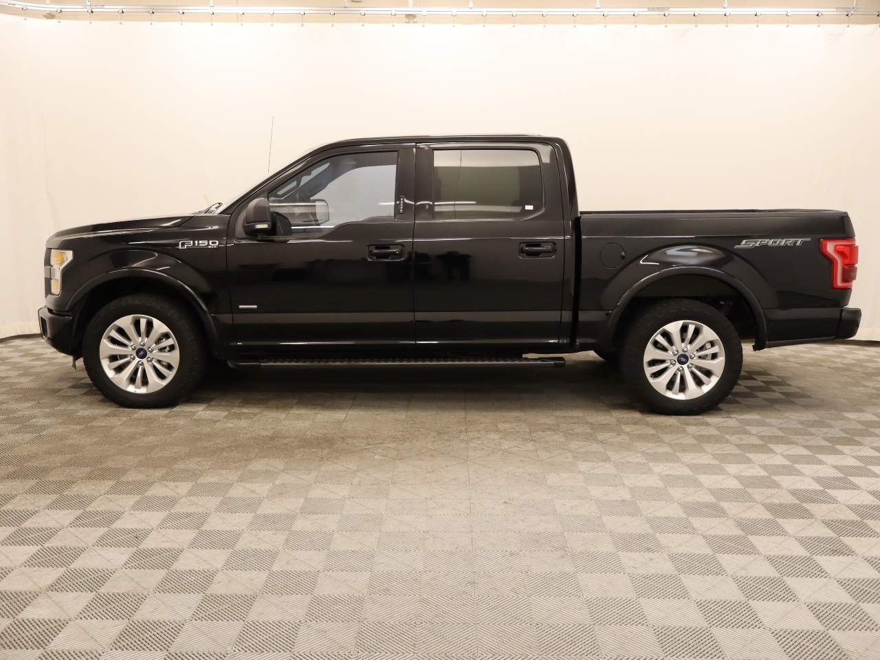 2016 Ford F-150 XLT Crew Cab