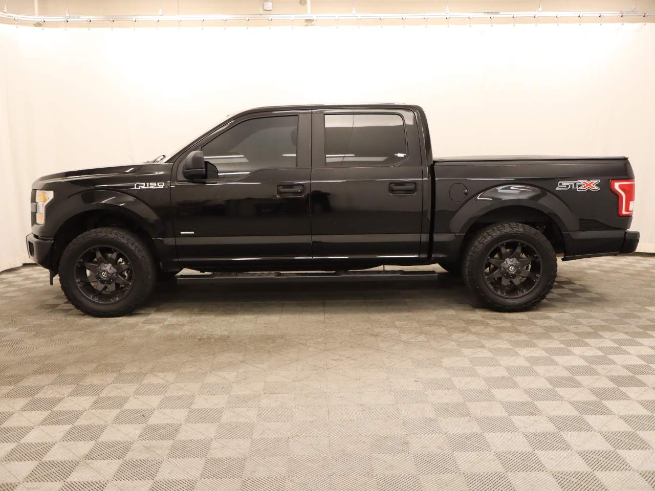 2017 Ford F-150 XL Crew Cab