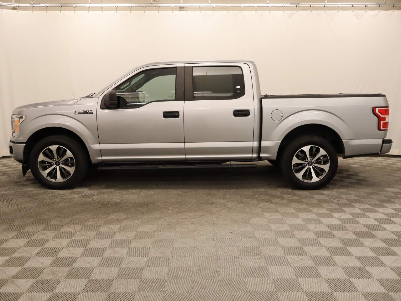 2020 Ford F-150 XL Crew Cab