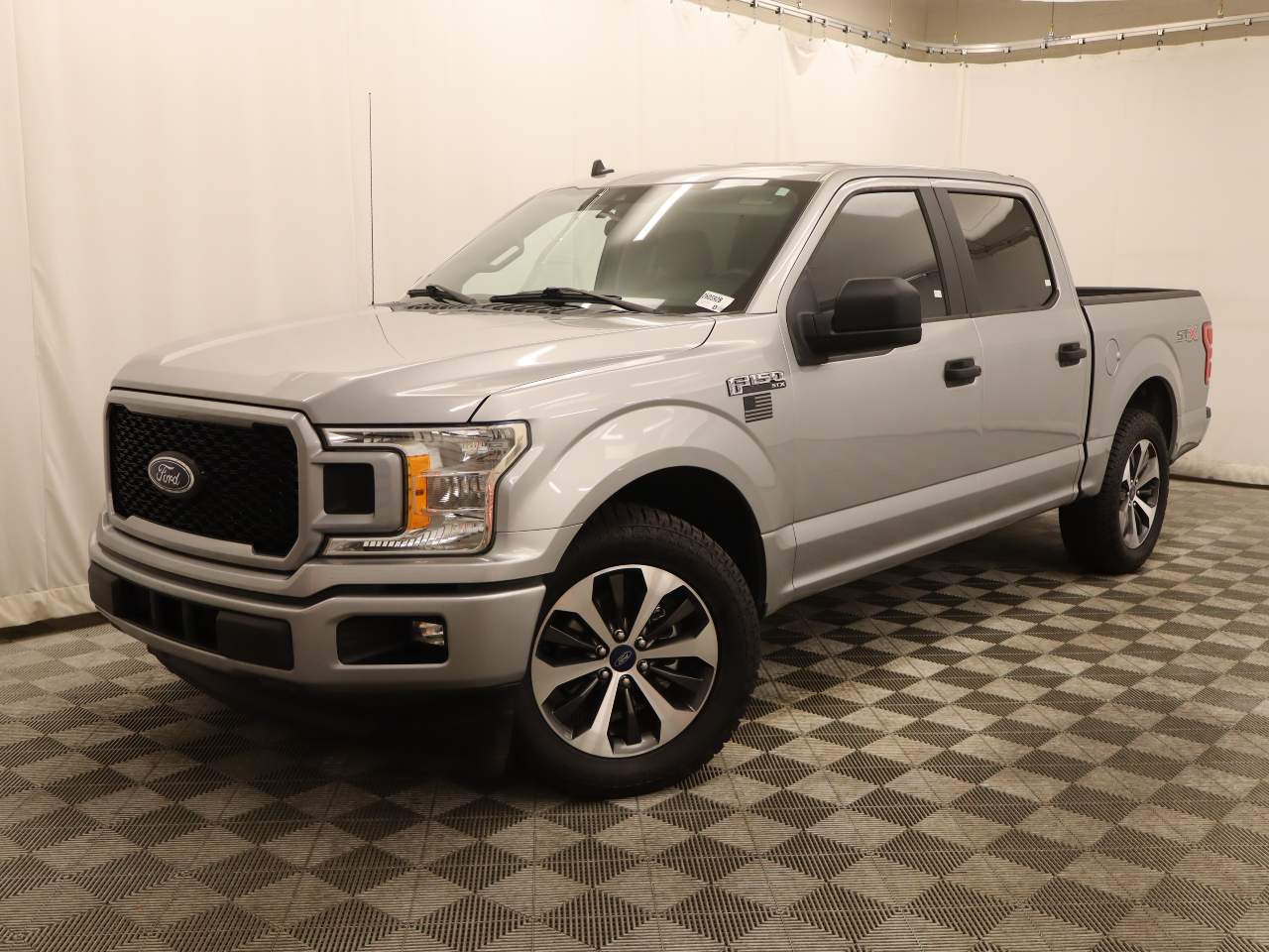 2020 Ford F-150 XL Crew Cab