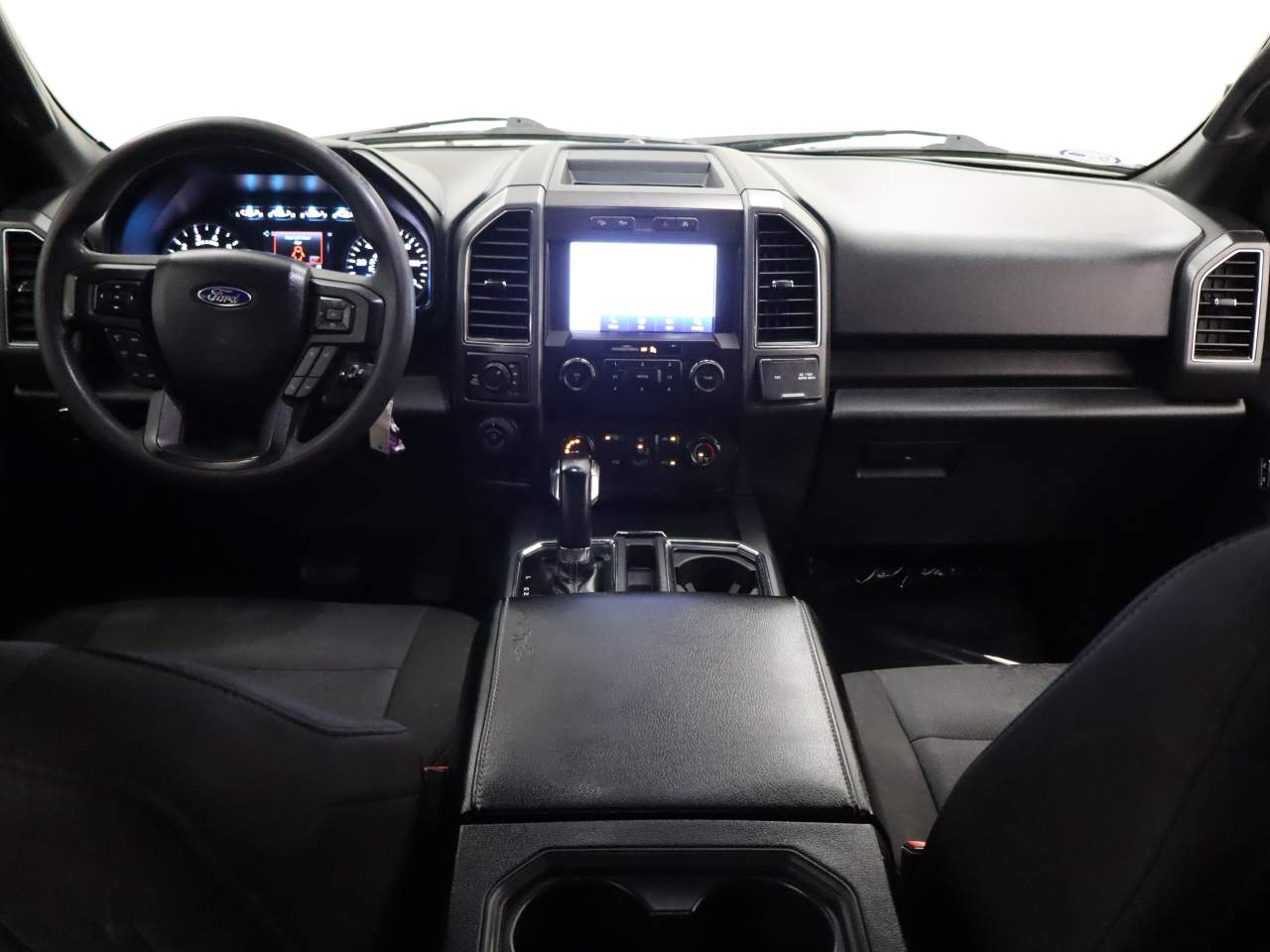 2020 Ford F-150 XLT photo 2
