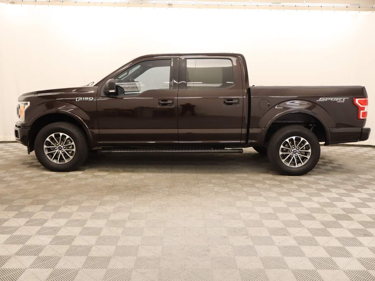 2020 Ford F-150 XLT Crew Cab