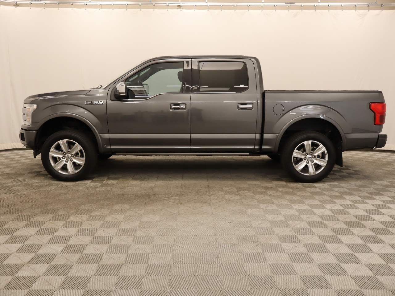 2019 Ford F-150 Platinum Crew Cab