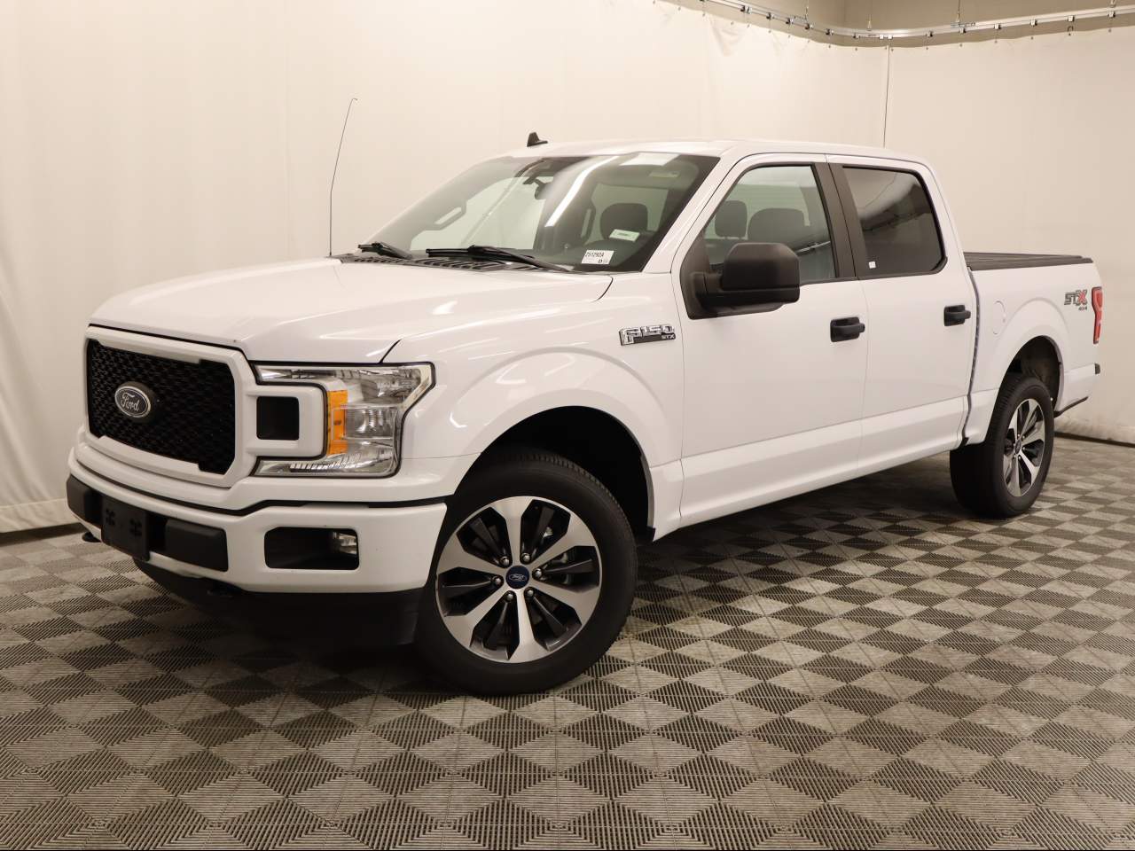 2020 Ford F-150 XL Crew Cab