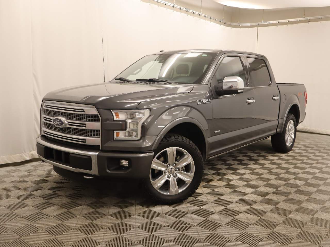 2016 Ford F-150 Platinum Crew Cab