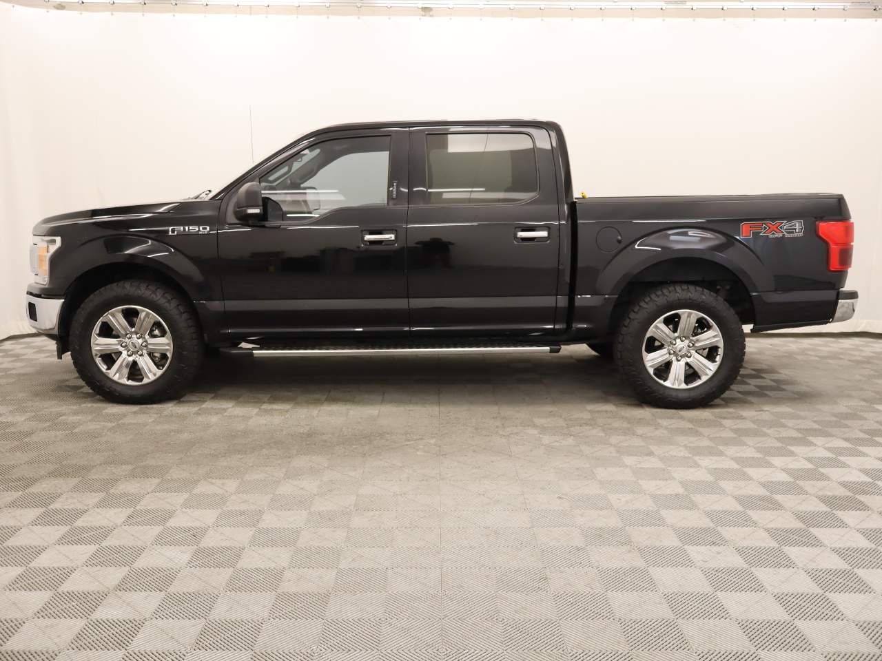 2018 Ford F-150 XLT Crew Cab