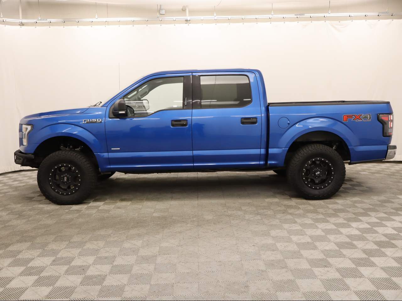 2015 Ford F-150 XLT Crew Cab