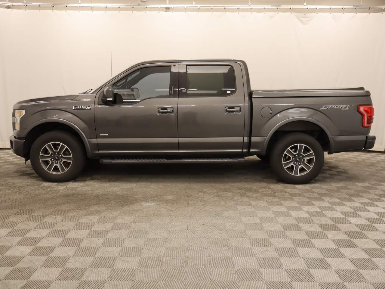 2015 Ford F-150 Lariat Crew Cab