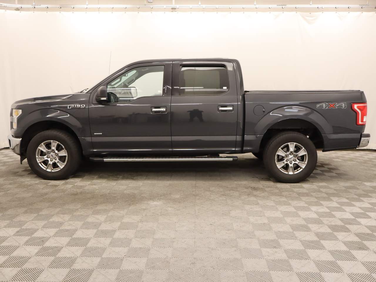 2017 Ford F-150 XLT Crew Cab