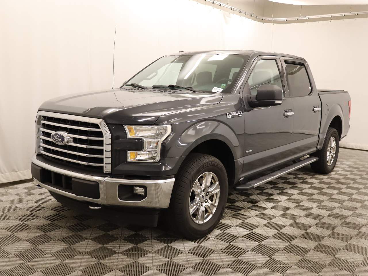 2017 Ford F-150 XLT Crew Cab