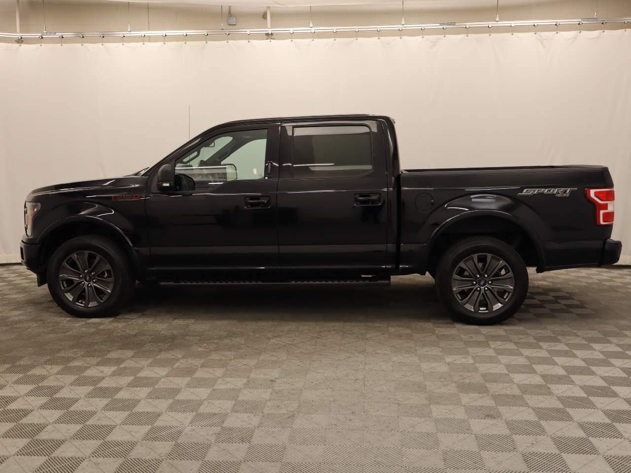 2018 Ford F-150 XLT Crew Cab