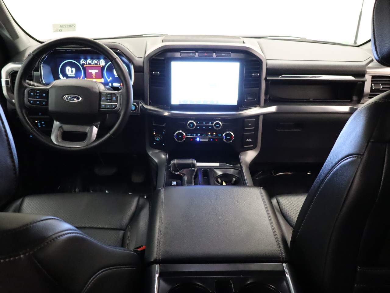 2022 Ford F-150 Lariat Crew Cab