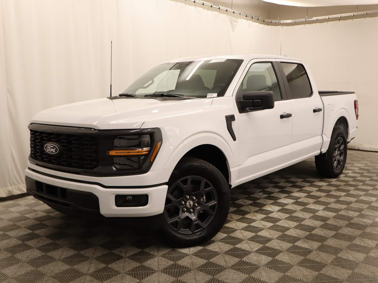 2026 Ford F-150 STX SuperCrew 5-1/2 Box's photo