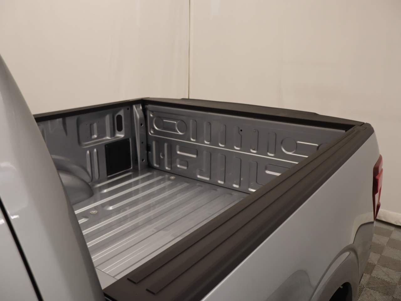 2025 Ford F-150 SuperCrew STX