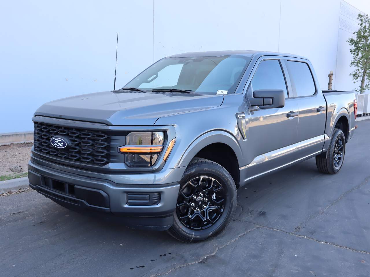 2025 Ford F-150 SuperCrew STX