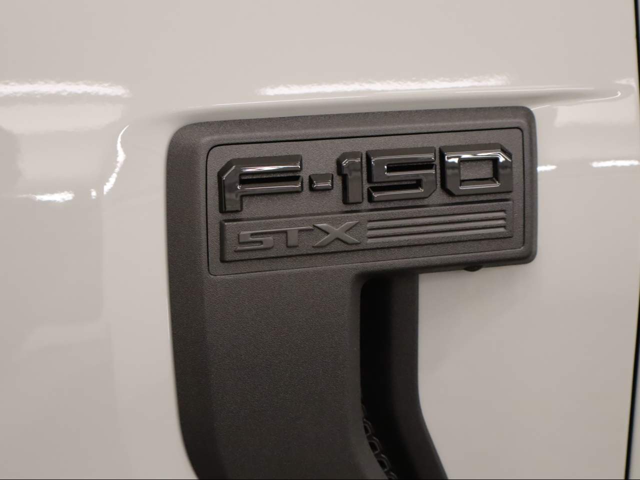 2026 Ford F-150 SuperCrew STX