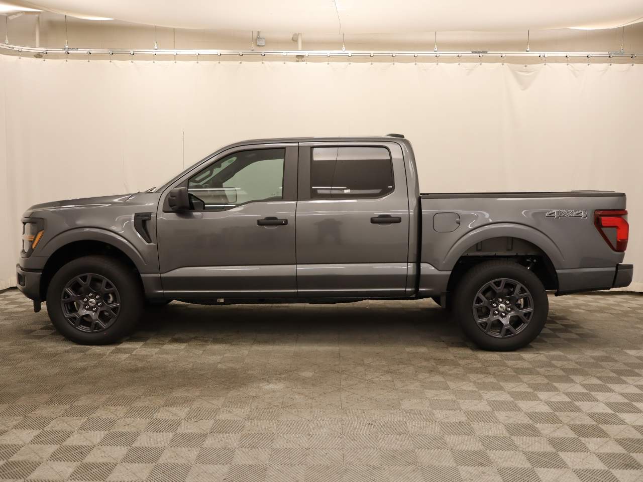 2026 Ford F-150 SuperCrew STX
