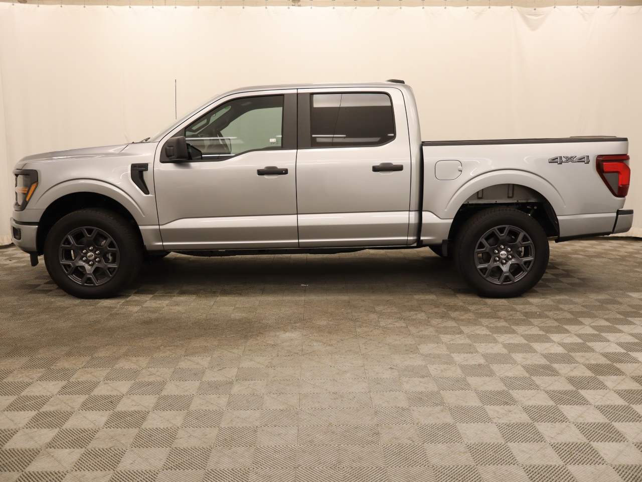 2026 Ford F-150 SuperCrew STX