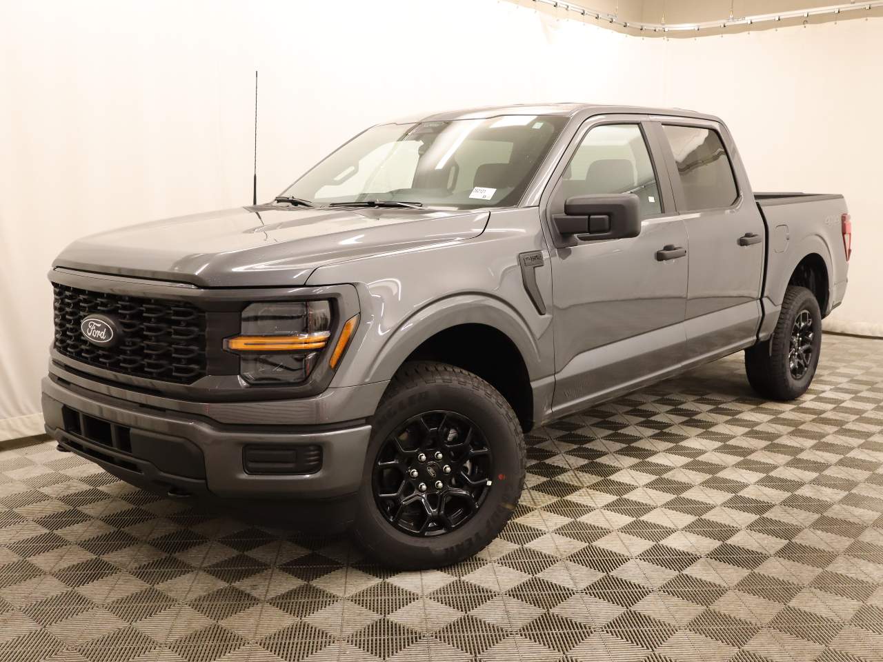 2026 Ford F-150 SuperCrew STX