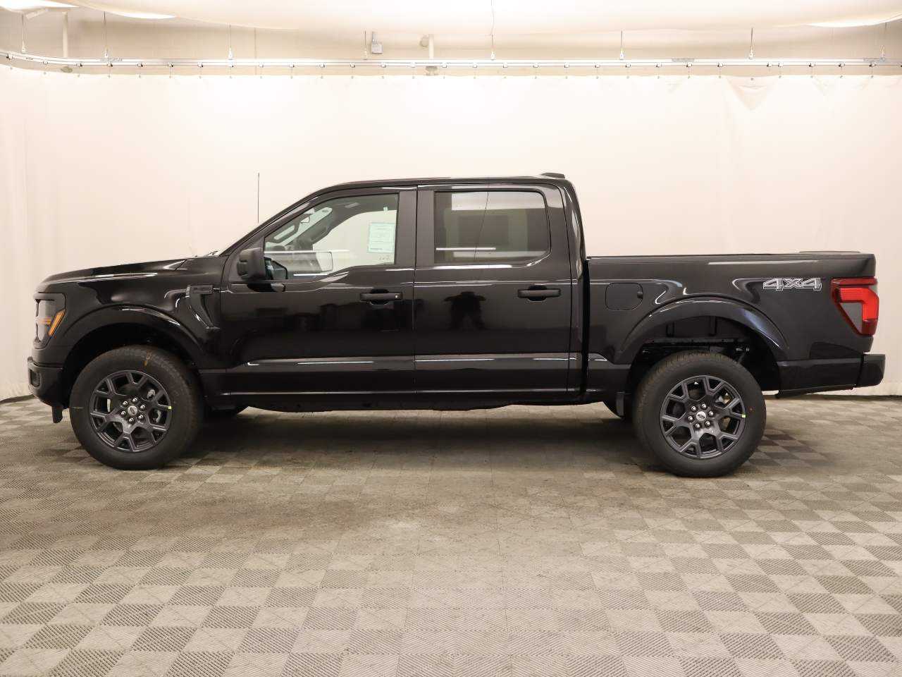 2026 Ford F-150 SuperCrew STX