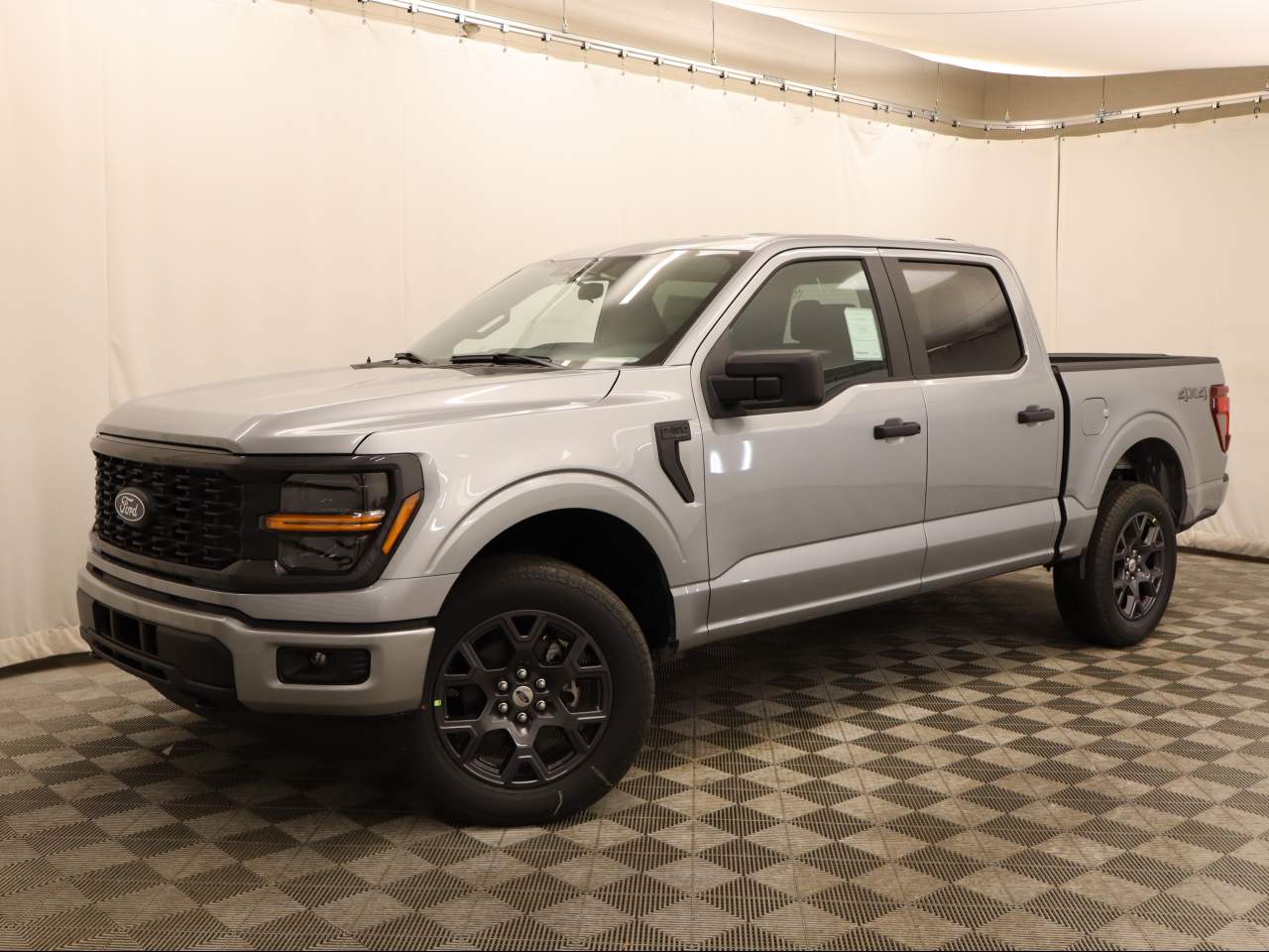 2026 Ford F-150 SuperCrew STX