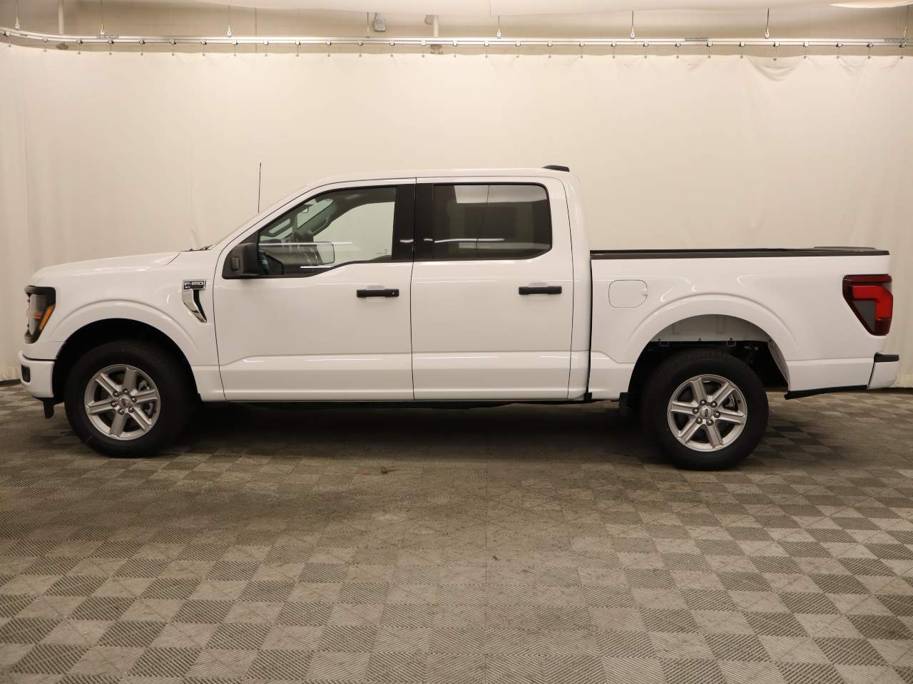 2026 Ford F-150 SuperCrew XLT
