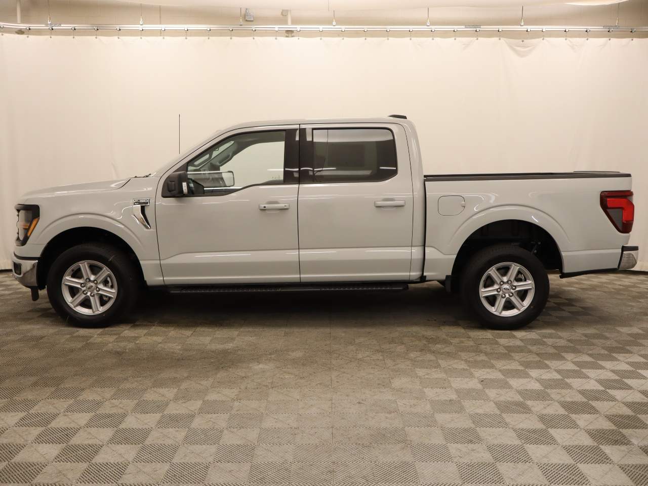 2026 Ford F-150 SuperCrew XLT
