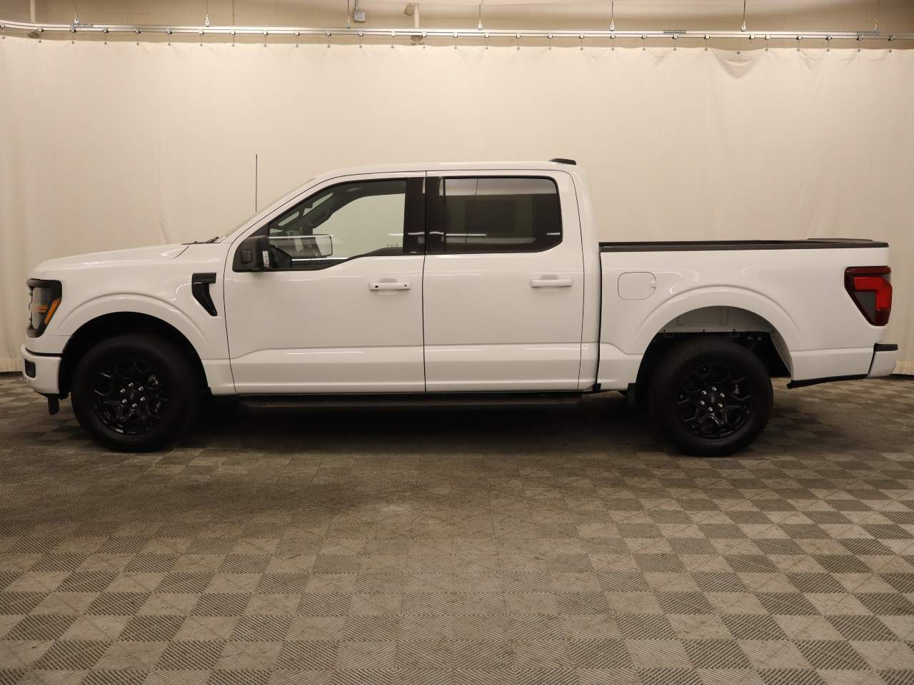2026 Ford F-150 SuperCrew XLT