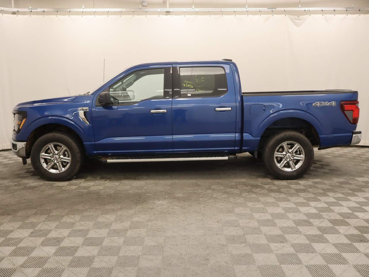 2025 Ford F-150 XLT Crew Cab