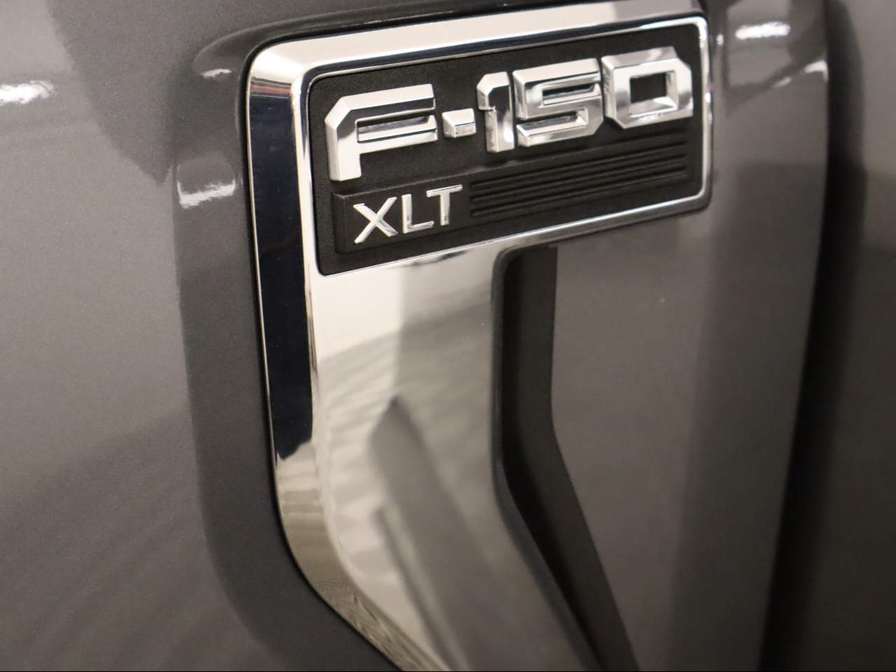 2025 Ford F-150 XLT Crew Cab