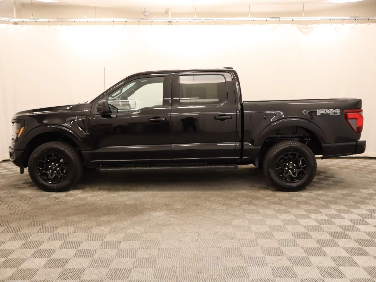 2026 Ford F-150 SuperCrew XLT