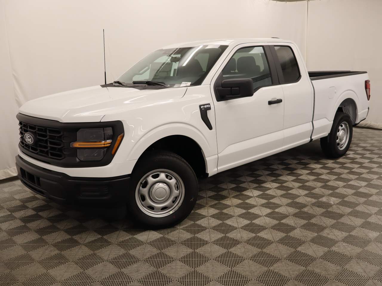 2024 Ford F-150 SuperCab XL