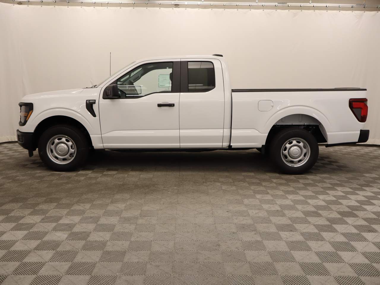 2024 Ford F-150 SuperCab XL