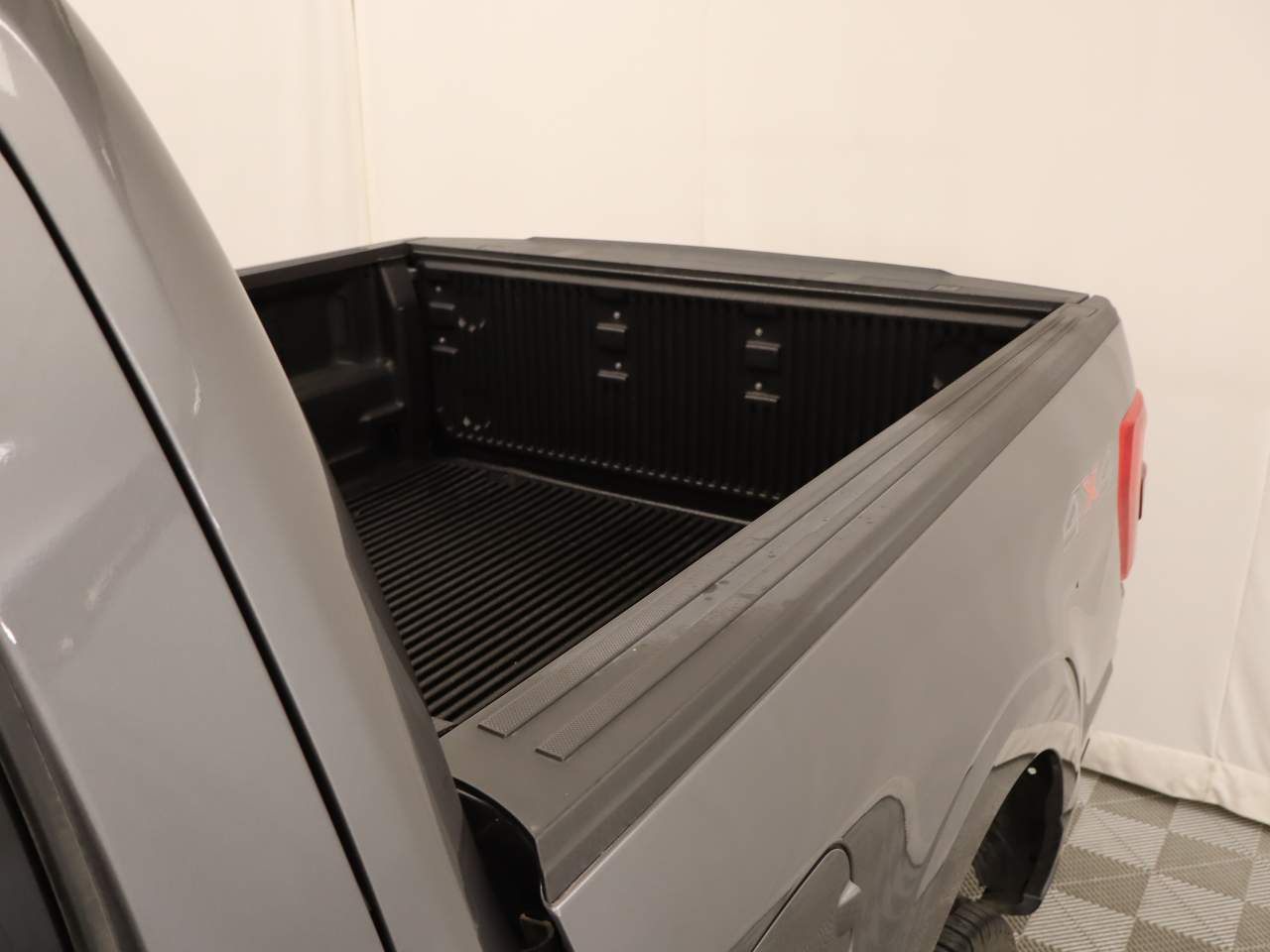 2023 Ford F-150 XLT Crew Cab