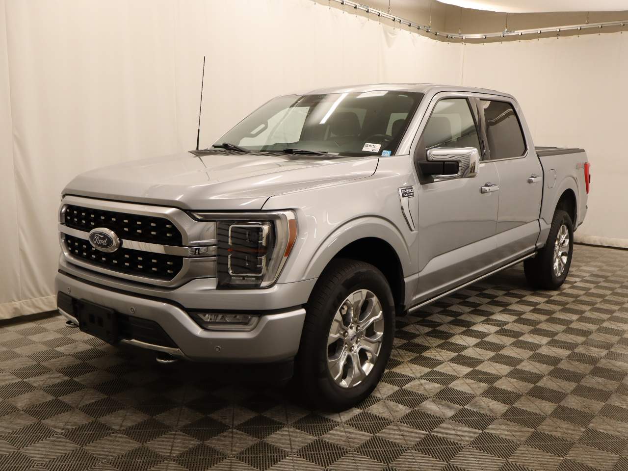 2022 Ford F-150 Platinum Crew Cab