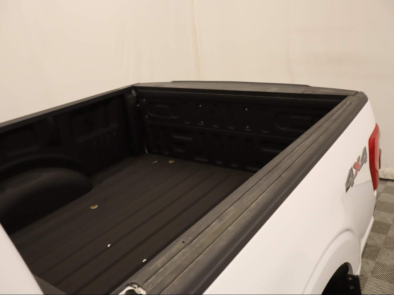 2023 Ford F-150 XLT Crew Cab