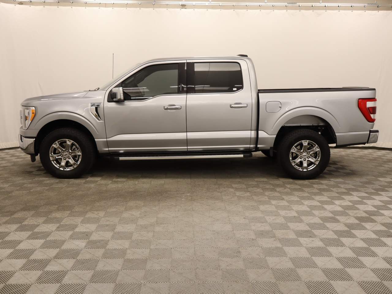 2022 Ford F-150 Lariat Crew Cab