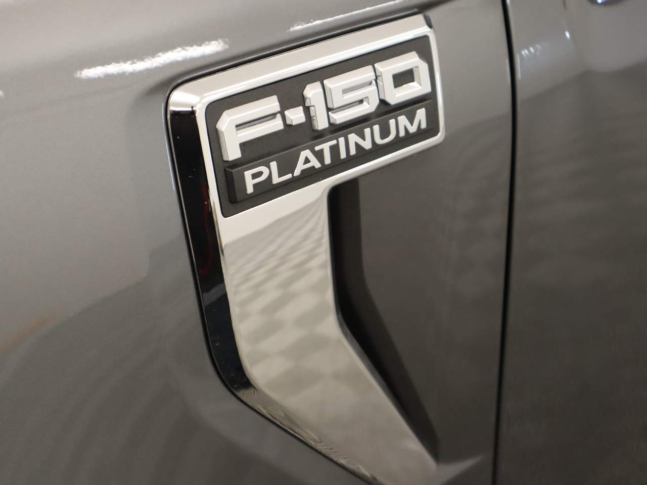 2023 Ford F-150 Platinum Crew Cab