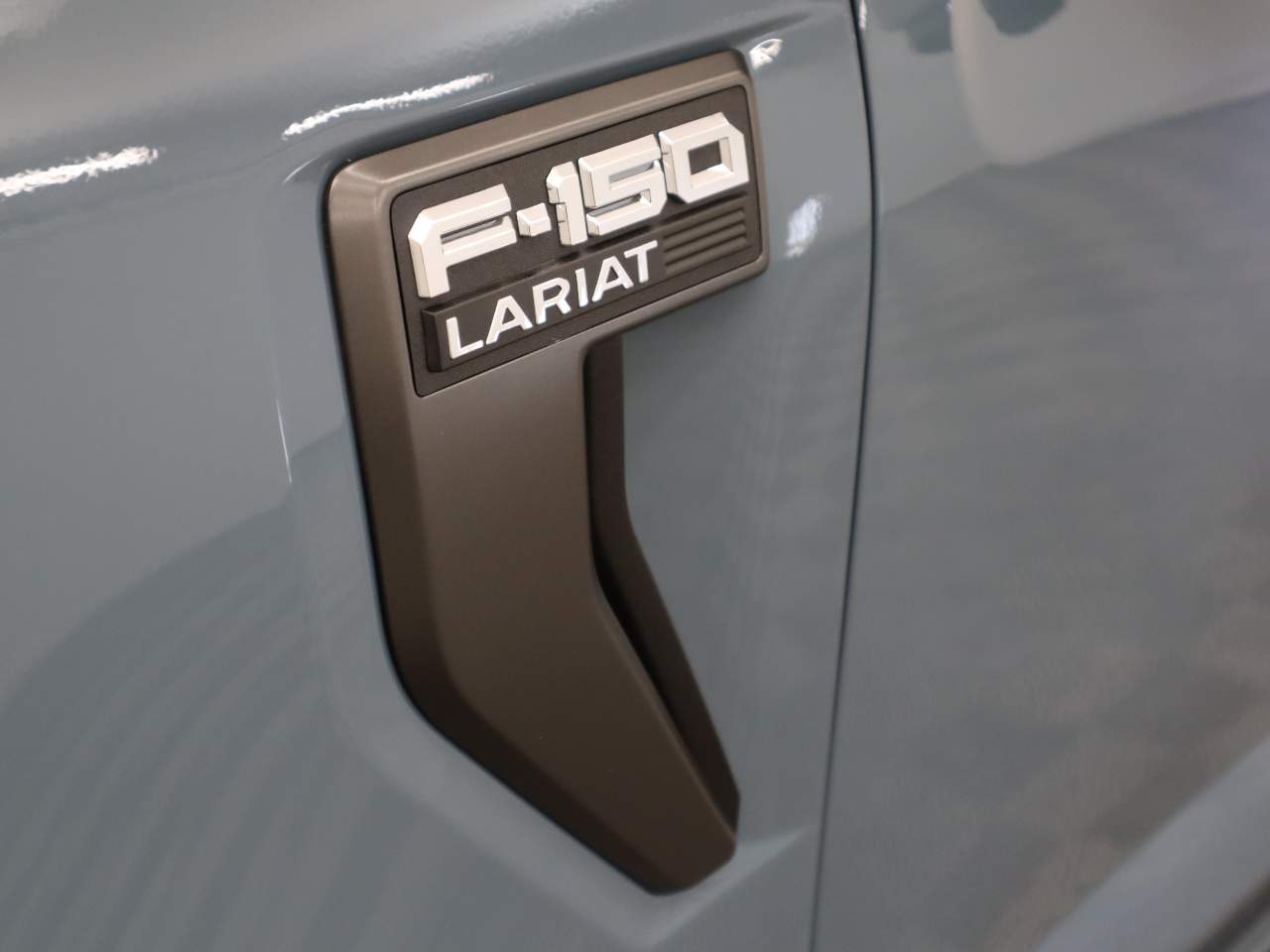 2023 Ford F-150 SuperCrew Lariat