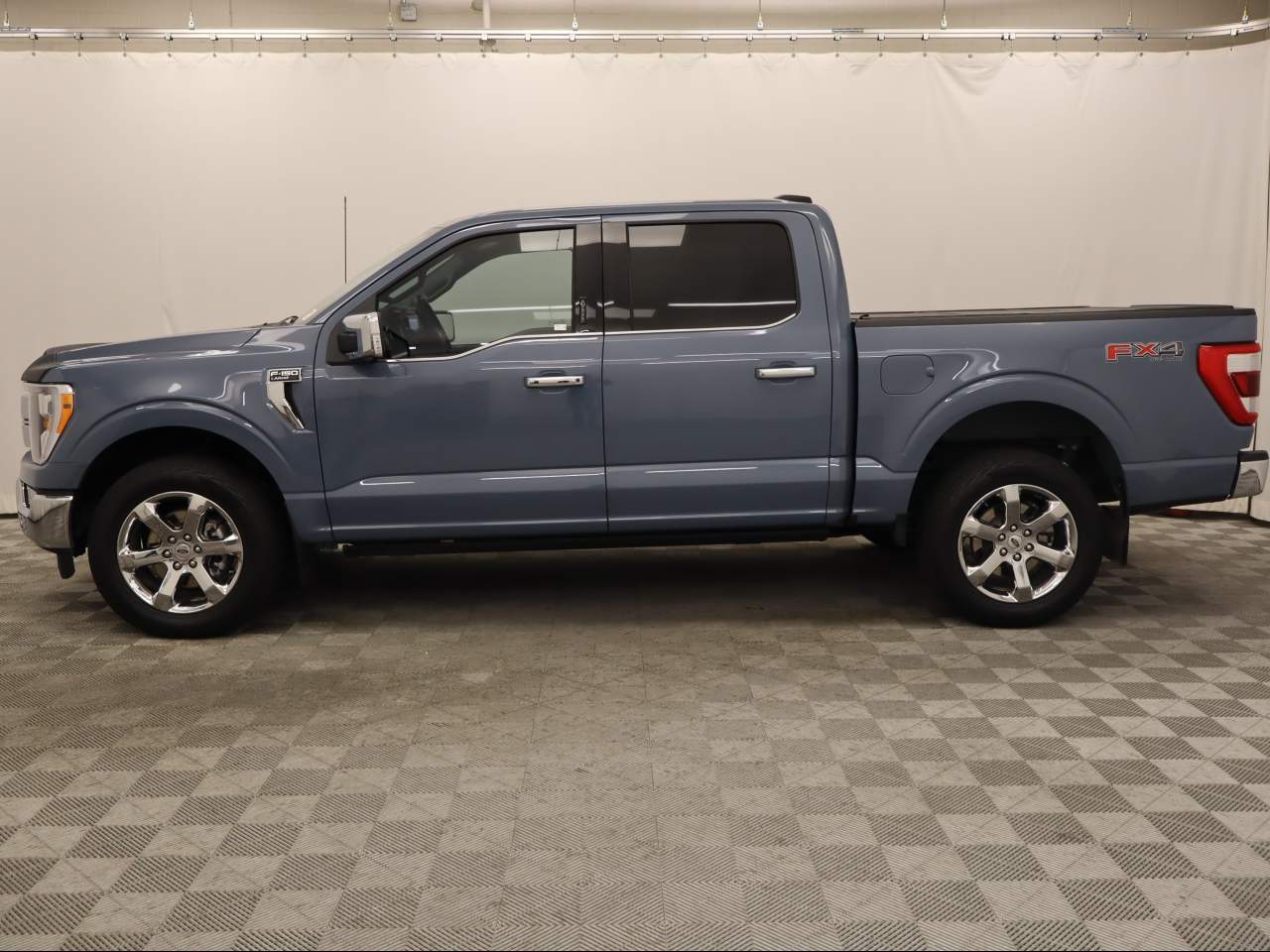 2023 Ford F-150 Lariat Crew Cab