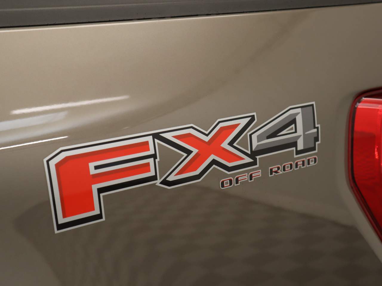 2023 Ford F-150 SuperCrew XLT