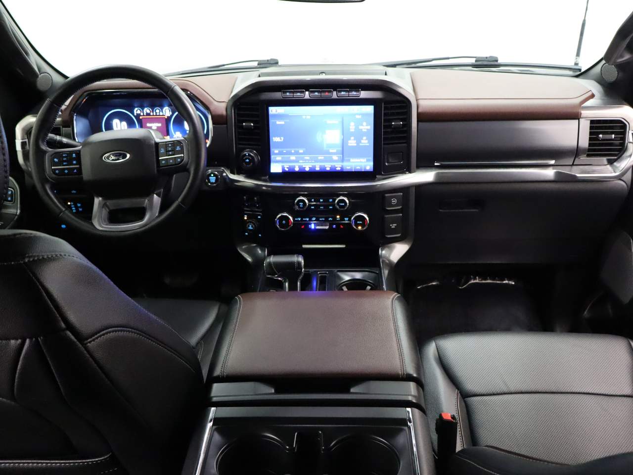 2023 Ford F-150 Lariat Crew Cab