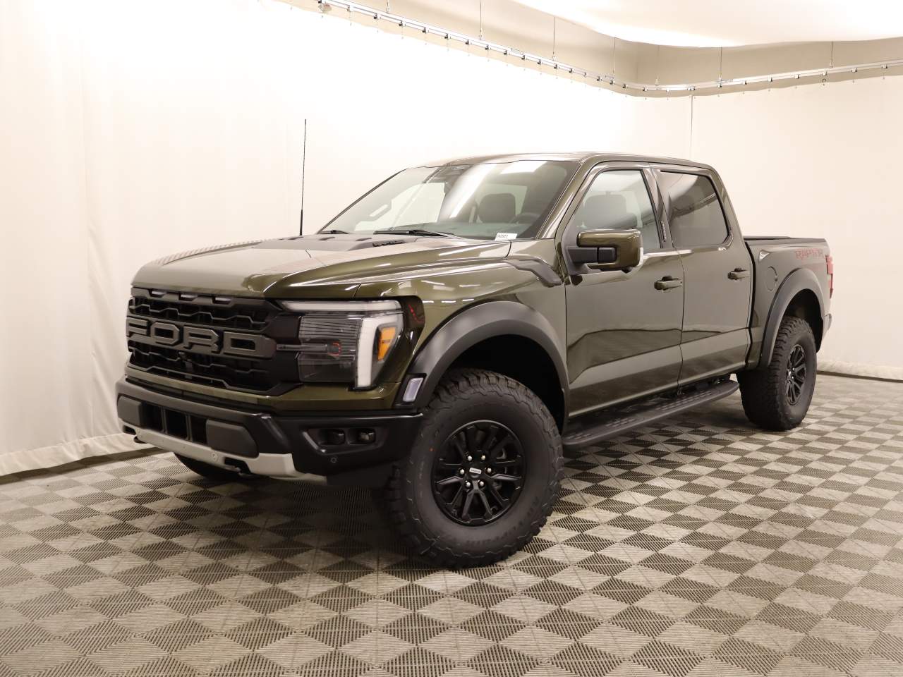 2024 Ford F-150 SuperCrew Raptor