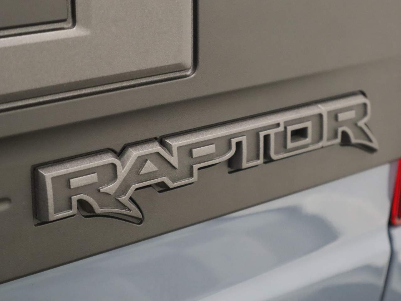2023 Ford F-150 Raptor Crew Cab