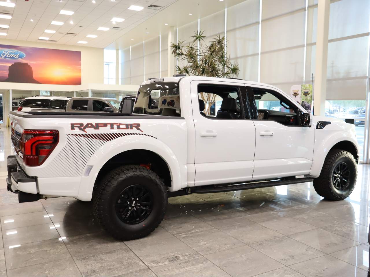 2025 Ford F-150 SuperCrew Raptor