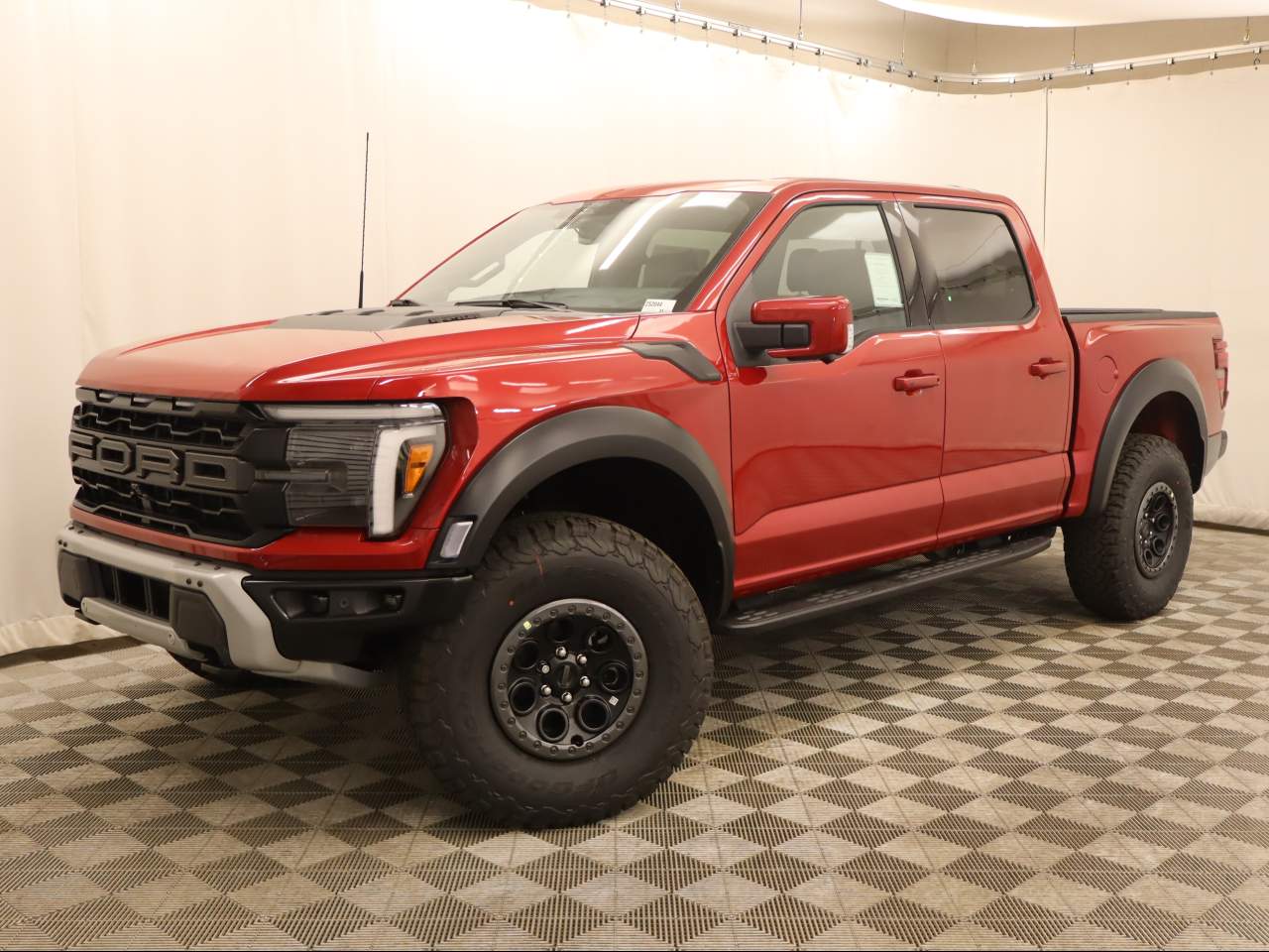 2025 Ford F-150 SuperCrew Raptor